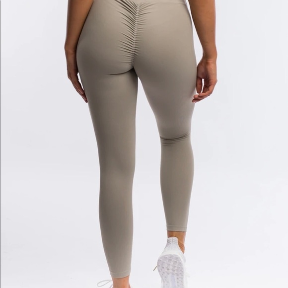 ECHT Paramount Leggings - Picture 2 of 2